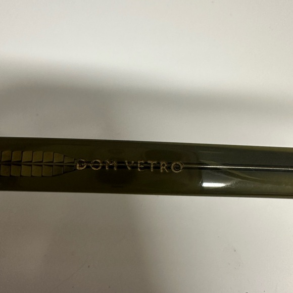 Dom Vetro Harrison C24P - Picture 4 of 5